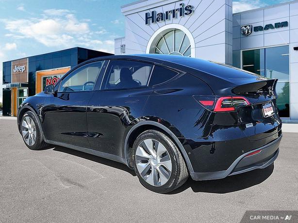 2021 Tesla Model Y Long Range AWD | No Reported Accidents! image 4