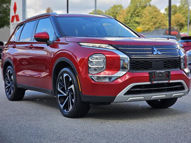 2022 Mitsubishi Outlander LE Premium - One Owner, Sunroof, Power Driver Seat image 3