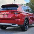 2022 Mitsubishi Outlander LE Premium - One Owner, Sunroof, Power Driver Seat thumbnail image 5