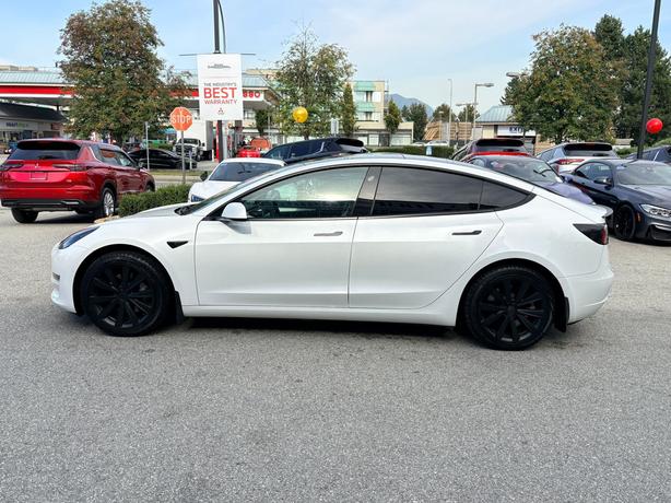 2022 Tesla Model 3 Standard Range - Local BC, White Interior image 8