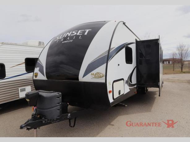 Used 2018 CrossRoads RV Sunset Trail Super Lite SS289QB image 3
