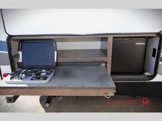 Used 2018 CrossRoads RV Sunset Trail Super Lite SS289QB image 7