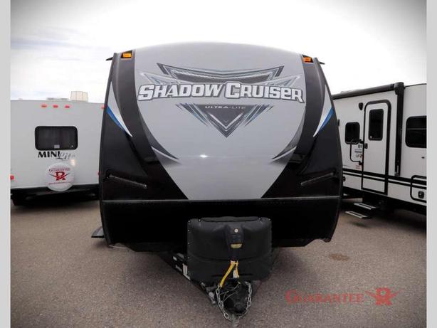 Used 2019 Cruiser Shadow Cruiser 220DBS image 2