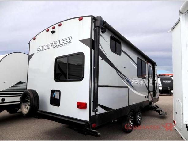 Used 2019 Cruiser Shadow Cruiser 220DBS image 5