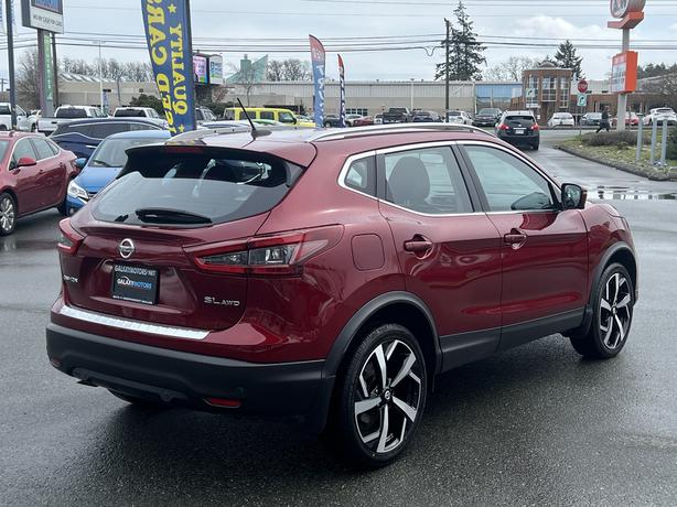 2023 Nissan Qashqai SL - Adaptive Suspension & Blind Spot Warning image 6