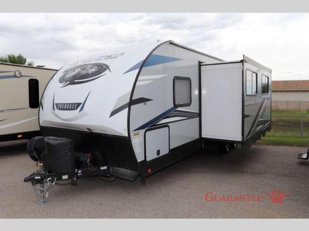 Used 2021 Forest River RV Cherokee Alpha Wolf 26DBH-L image 3