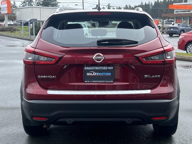 2023 Nissan Qashqai SL - Adaptive Suspension & Blind Spot Warning image 7