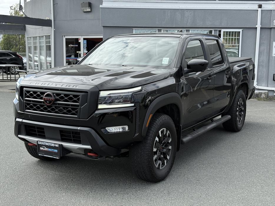 2023 Nissan Frontier Pro-4X - Power Driver Seat & Blind Spot Warning display photo