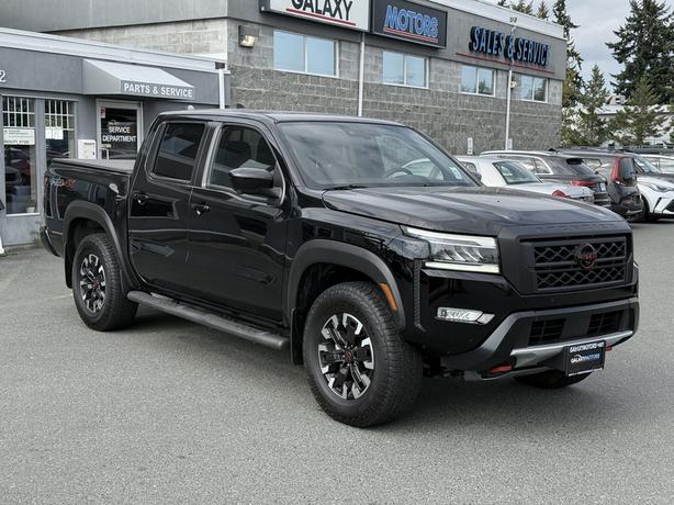 2023 Nissan Frontier Pro-4X - Power Driver Seat & Blind Spot Warning image 4