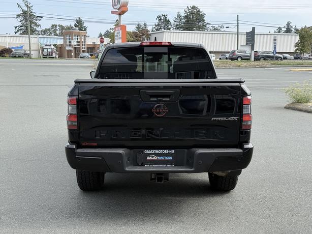 2023 Nissan Frontier Pro-4X - Power Driver Seat & Blind Spot Warning image 7
