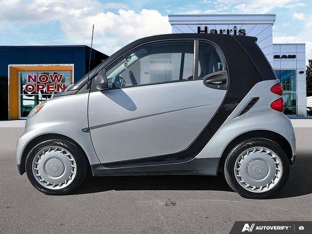 2008 Smart Fortwo | No Reported Accidents! image 3