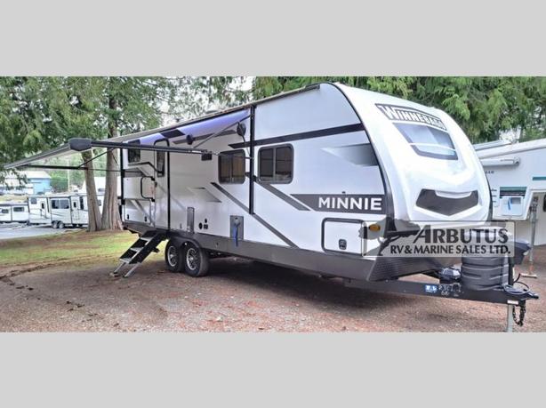 Used 2024 Winnebago Industries Towables Minnie 2301BHS image 1