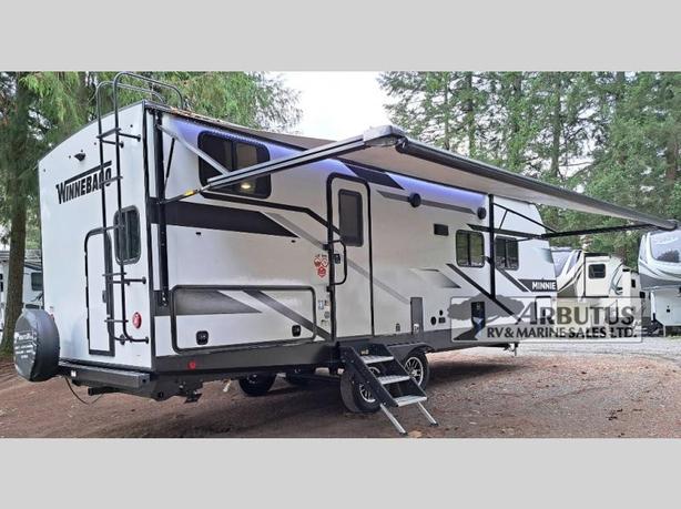 Used 2024 Winnebago Industries Towables Minnie 2301BHS image 5