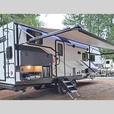 Used 2024 Winnebago Industries Towables Minnie 2301BHS thumbnail image 6