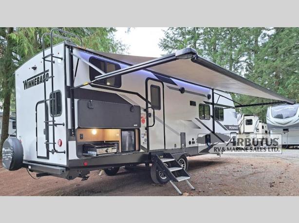 Used 2024 Winnebago Industries Towables Minnie 2301BHS image 6