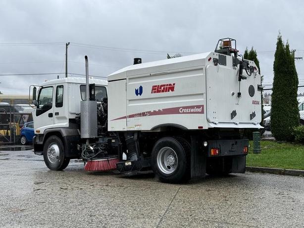 2008 GMC T7500 Elgin Crosswind Diesel Street Sweeper with Dual Brooms image 7