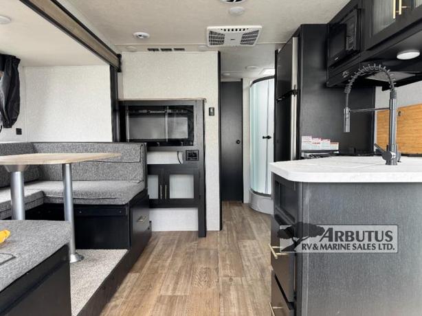 Used 2022 Forest River RV GREY WOLF 23MK image 8
