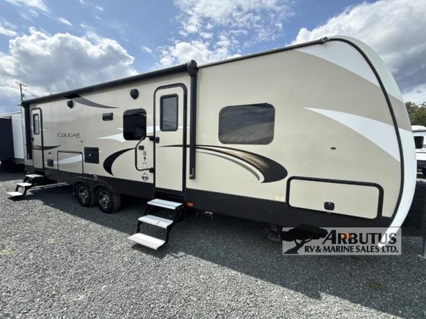 Used 2018 Keystone RV Cougar X-Lite 29BHS image 1