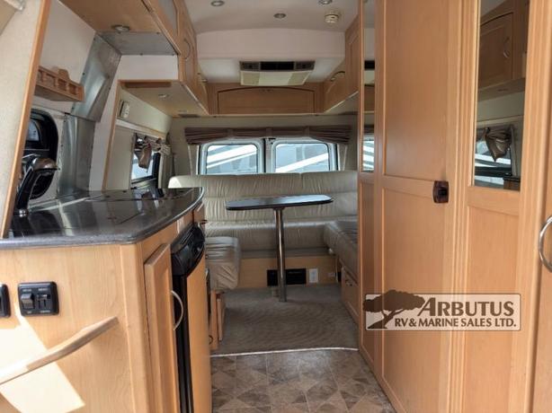 Used 2010 Pleasure-Way PLEASURE WAY EXCEL TS image 6