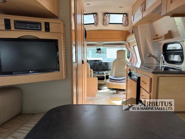 Used 2010 Pleasure-Way PLEASURE WAY EXCEL TS image 8