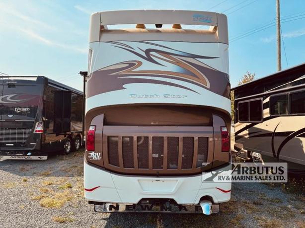 Used 2015 Newmar Dutch Star 4018 image 5