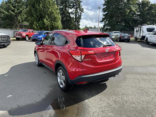 2017 Honda HR-V Ex-L image 3