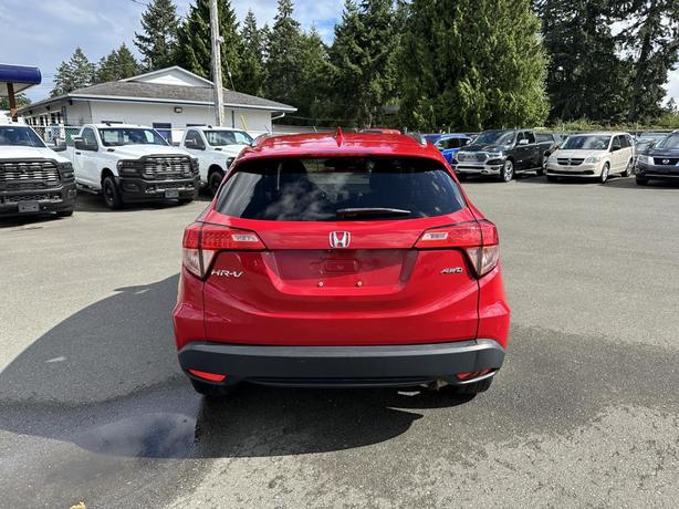 2017 Honda HR-V Ex-L image 4