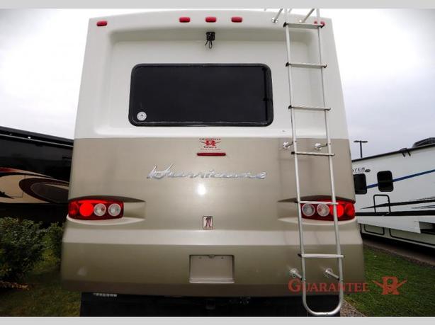 Used 2004 Four Winds RV Hurricane 30F image 5
