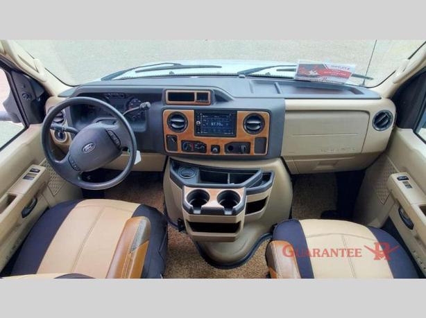 Used 2012 Jayco Melbourne 29D image 8