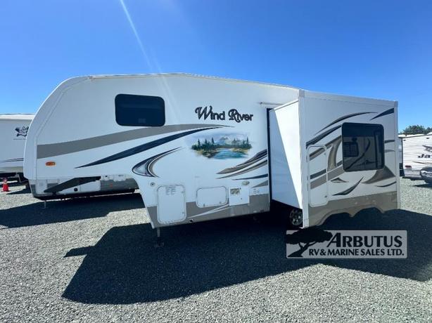 Used 2011 Outdoors RV Wind River 235RLS image 1