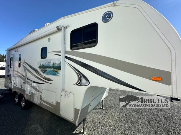 Used 2011 Outdoors RV Wind River 235RLS image 2