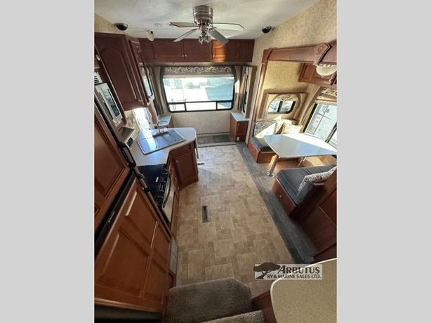 Used 2011 Outdoors RV Wind River 235RLS image 8