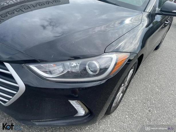 2018 HYUNDAI ELANTRA image 8