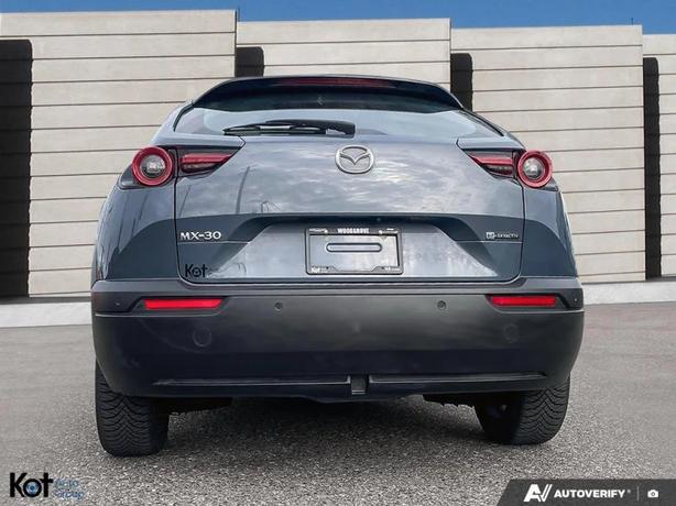2022 MAZDA MX-30 EV image 5