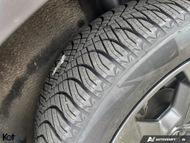 2022 MAZDA MX-30 EV image 7