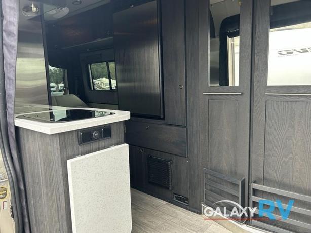 Used 2021 Roadtrek ZION image 6