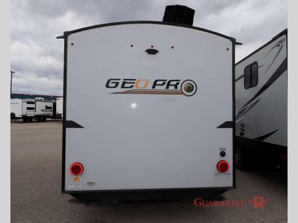 Used 2018 Forest River RV Rockwood GEO Pro 19FD image 5