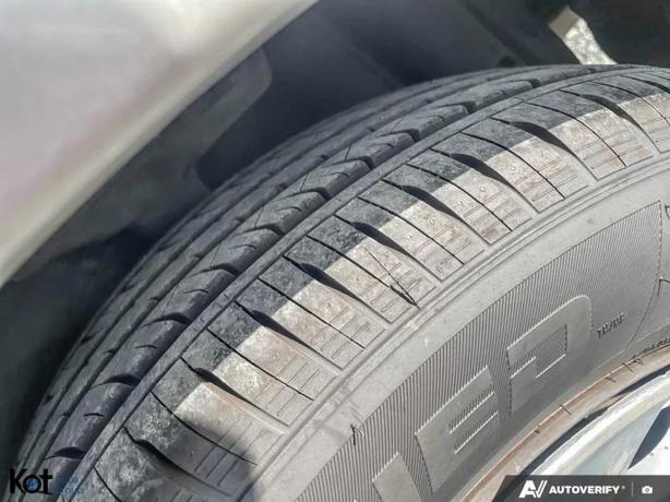 1998 TOYOTA CAMRY image 7