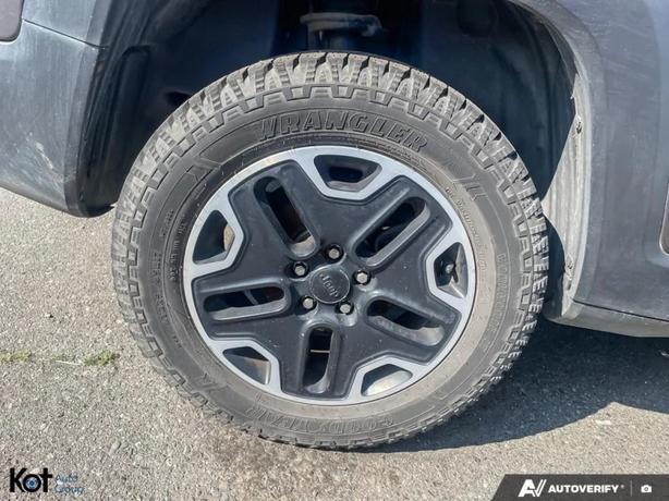 2017 JEEP RENEGADE image 3