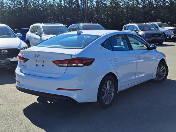 2018 Hyundai Elantra - Heated Seats, Heated Wheel image 6