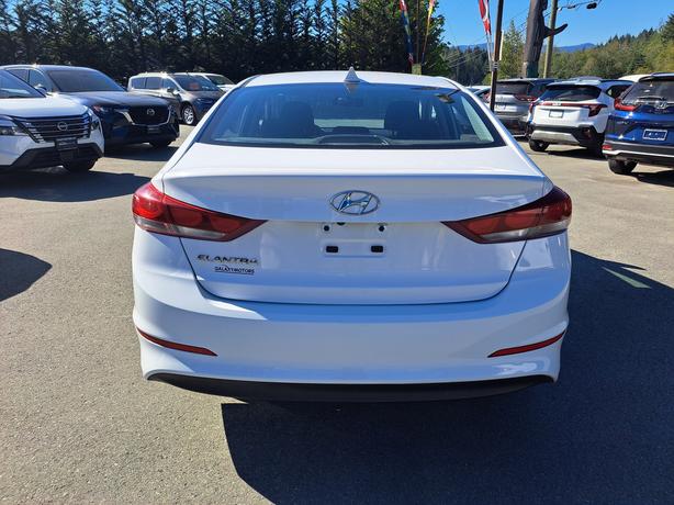 2018 Hyundai Elantra - Heated Seats, Heated Wheel image 7