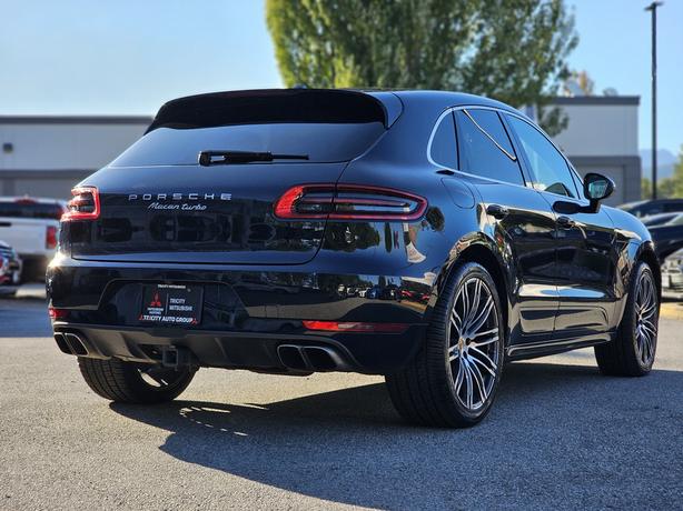 2015 Porsche Macan Turbo - Ventilated Seats, Panoramic Sunroof image 4