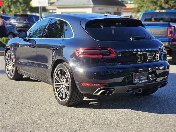 2015 Porsche Macan Turbo - Ventilated Seats, Panoramic Sunroof image 6