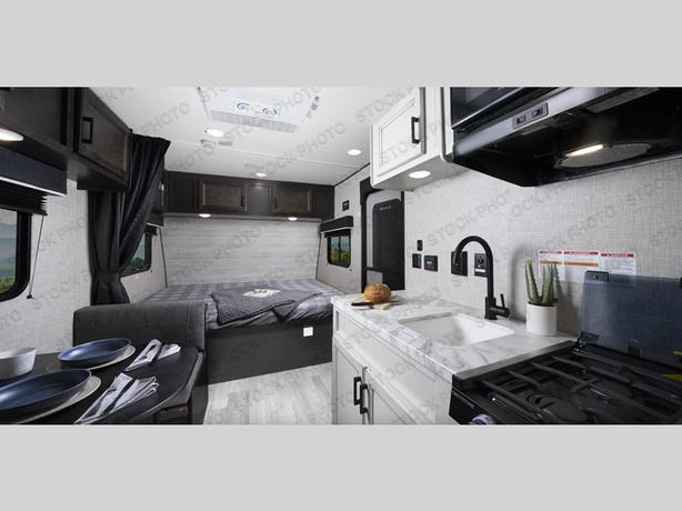 Used 2022 Jayco Jay Flight SLX Western Edition 174BH image 3