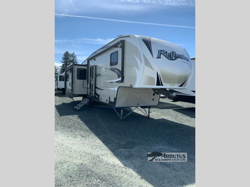 Used 2017 Grand Design Reflection 337RLS display photo