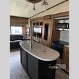 Used 2017 Grand Design Reflection 337RLS thumbnail image 7