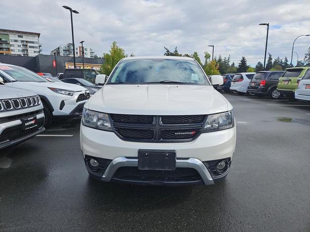 2018 Dodge Journey Crossroad | No Reported Accidents! image 2