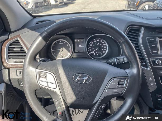 2017 Hyundai Santa Fe Sport Premium HEATED STEERING WHEEL AND SEATS! HITCH! BLUE image 7
