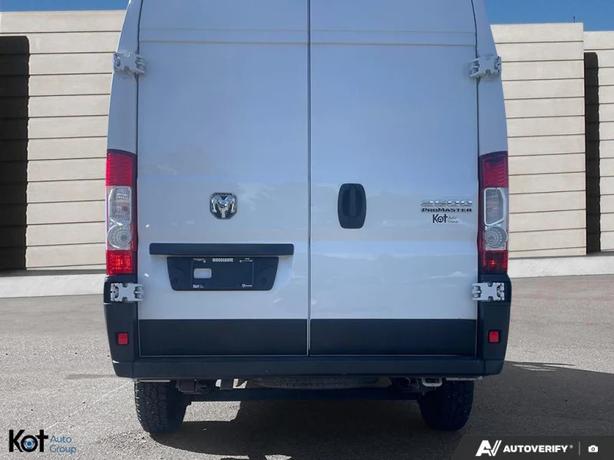 2023 RAM PROMASTER CARGO VAN image 5