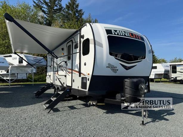 Used 2021 Forest River RV Rockwood Mini Lite 2516S image 1
